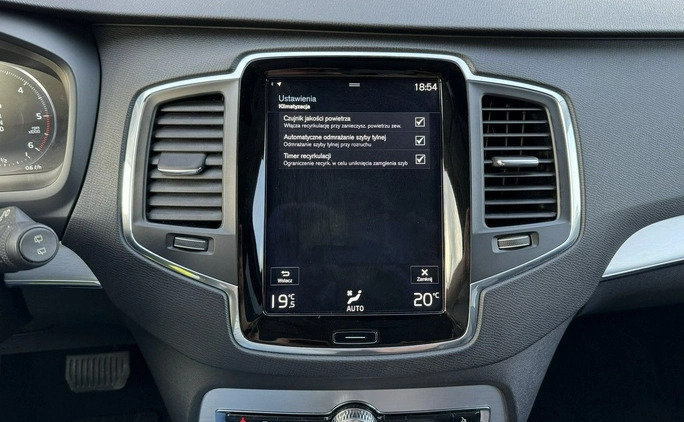 Volvo XC 90 cena 119900 przebieg: 152000, rok produkcji 2017 z Góra małe 781